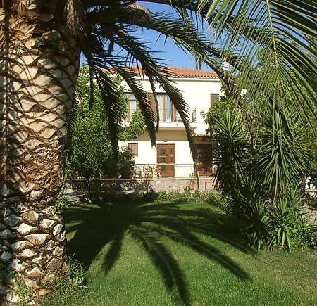 מית'ימנה Nadia Apartments חדר תמונה