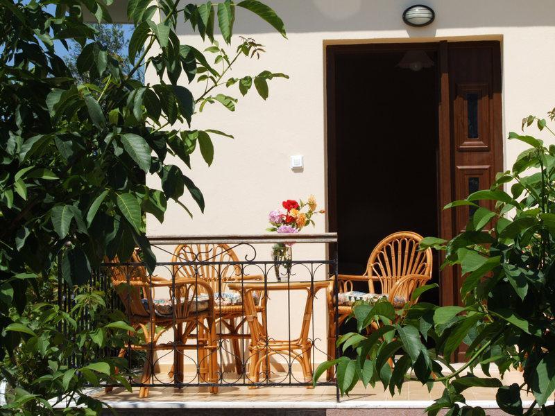 מית'ימנה Nadia Apartments מראה חיצוני תמונה