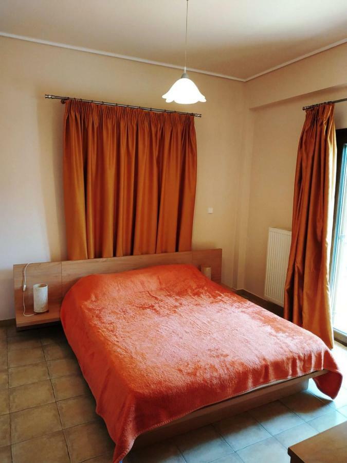 מית'ימנה Nadia Apartments מראה חיצוני תמונה